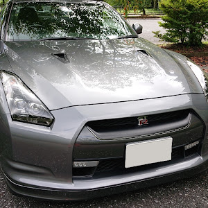 NISSAN GT-R R35