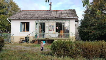 maison à Bussière-Galant (87)