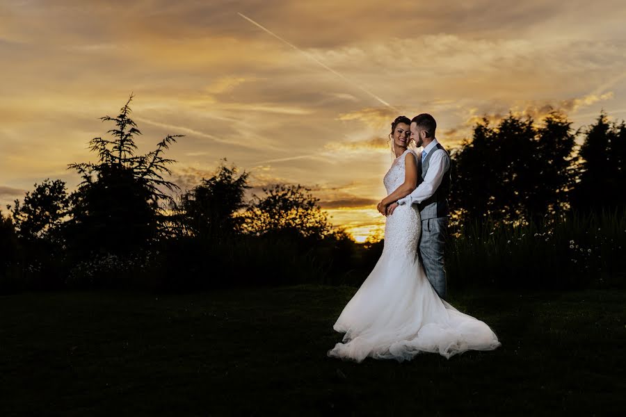 Wedding photographer Alex Buckland (alexbuckland). Photo of 4 March 2020