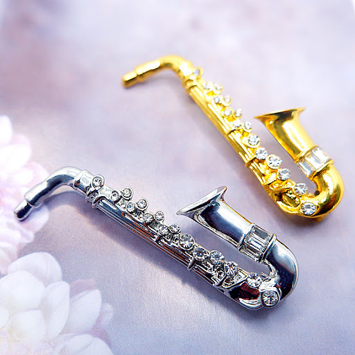 Title 2, Musical Instrument Saxophone Temperament Brooch...