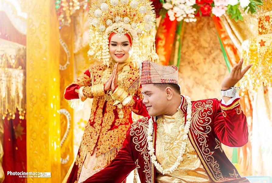 Wedding photographer Haris Sujatmiko (photocinemac). Photo of 4 September 2019