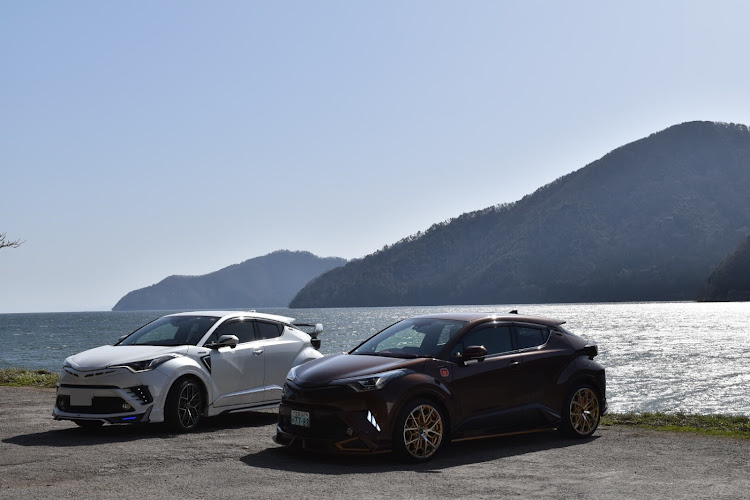 C-HRのめざせPickupcars・たくさんのいいね&コメントありがとうございます🤗・夕陽とコラボに関するカスタム事例の投稿画像2枚目