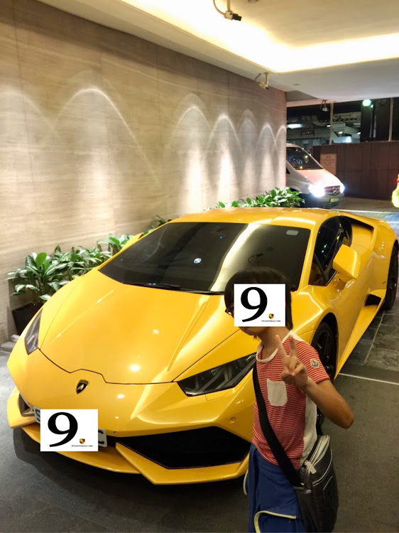Levante ❾さんが投稿した一日一日を大切に・ランボルギーニ ウラカン・明日もいい日になりますようにに関するカスタム事例の投稿画像1枚目