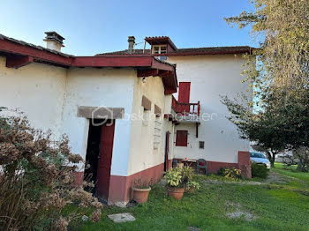 maison à Saint-Jean-Pied-de-Port (64)