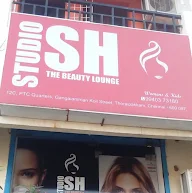 Studio Sh The Beauty Lounge photo 2