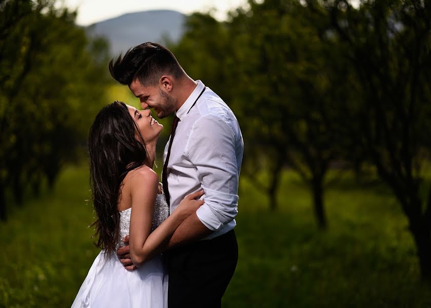 Fotografo di matrimoni Magdi Urbán (urbanmagdi). Foto del 11 febbraio 2018