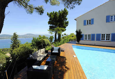 Villa with pool and terrace 16