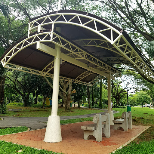 Pendulum White Shelter