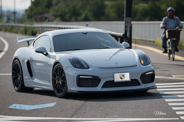 パナメーラのMikonトラベル写真集・素敵なお友達と愛車・半年ぶりの一眼レフ・斜め45度後方の美学・新型972パナメーラ納車いたしましたに関するカスタム事例の投稿画像6枚目