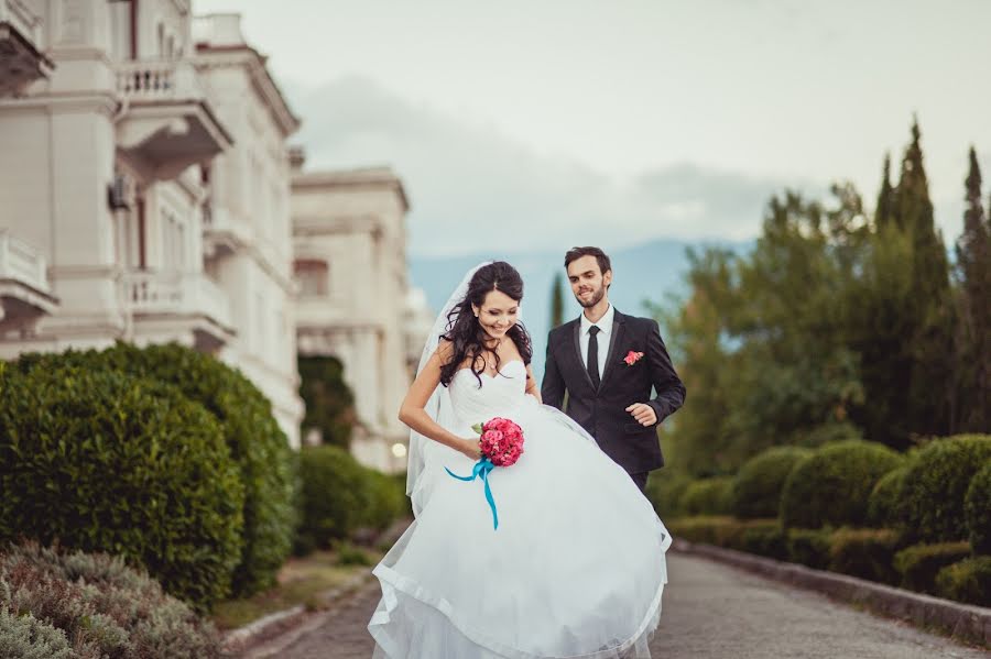 Fotógrafo de bodas Valeriya Guseva (valeryguseva). Foto del 20 de enero 2014