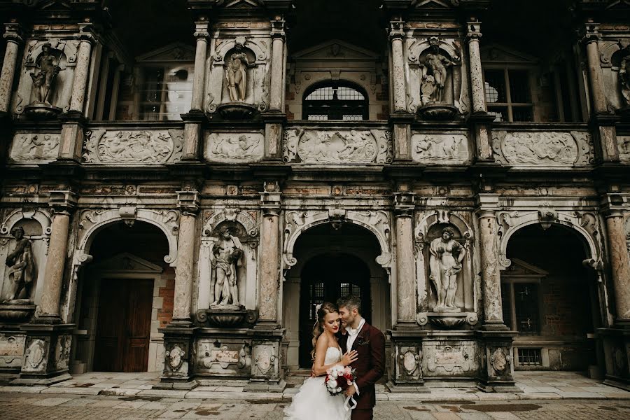 Fotografo di matrimoni Aleksandra Shulga (photololacz). Foto del 9 febbraio 2019