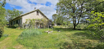 maison à Salvagnac-Cajarc (12)