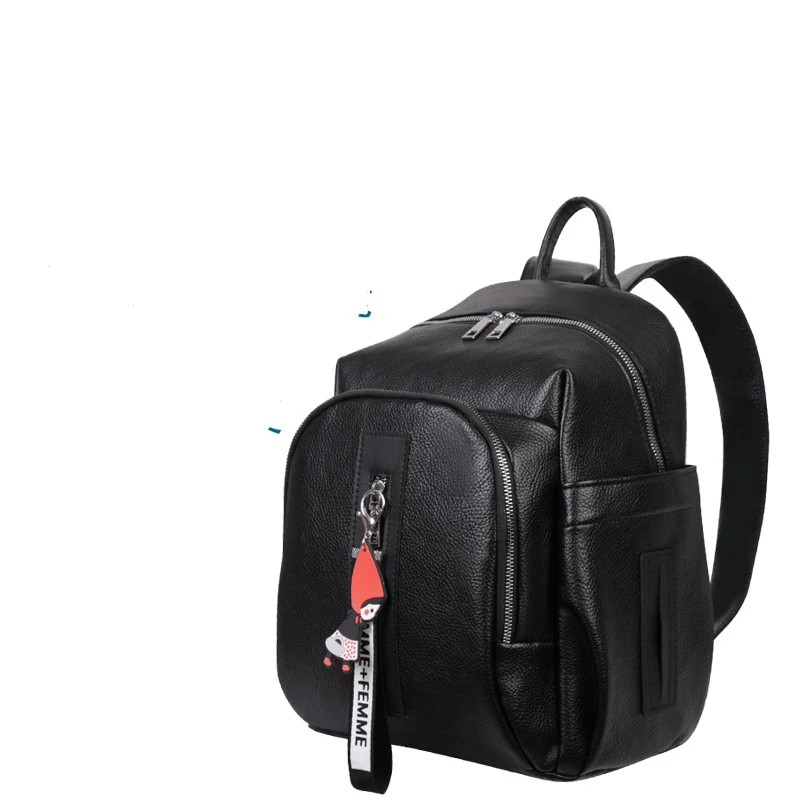 Mochila de moda leve e multifuncional para mamães, perfeita para transportar tudo do bebê com estilo, conforto e praticidade.
