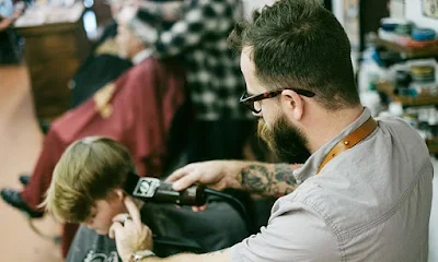 Unique Saloon Hair Style