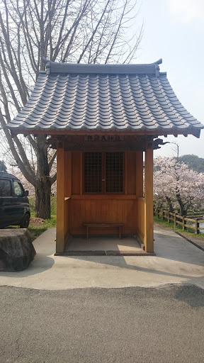 弁財天神社