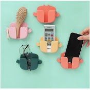 Kệ Dán Tường Có Tai Để Remote, Đồ Dùng / Giá Đỡ Sạc Điện Thoại - Có Móc Treo Chìa Khóa, Dây Sạc Tiện Dụng Mehamybi