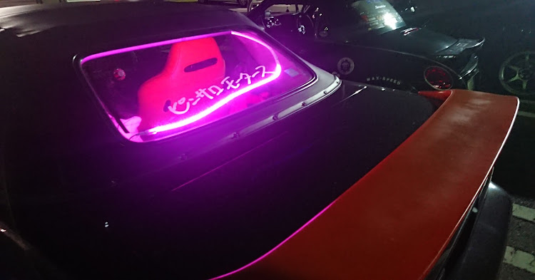 RX-7の✨ネオン看板✨・ナイトミーティング・魅惑のマーメード・ここは滑川〜、滑川〜に関するカスタム事例の投稿画像1枚目