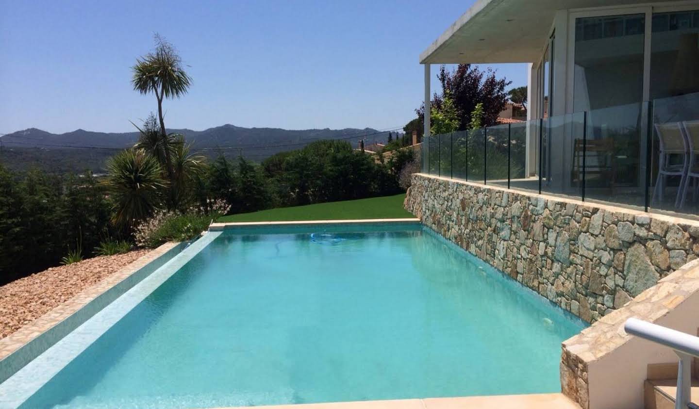 House with pool and terrace Conjunt de Castell d'Aro