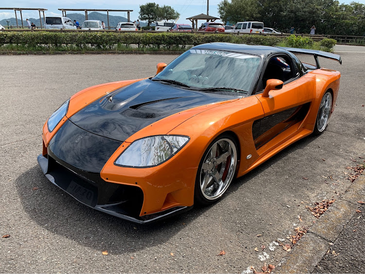 気まぐれナナ☆さんが投稿したワイルドスピード・Fortune・マツダ・モンスター・ＦＤに関するカスタム事例の投稿画像4枚目