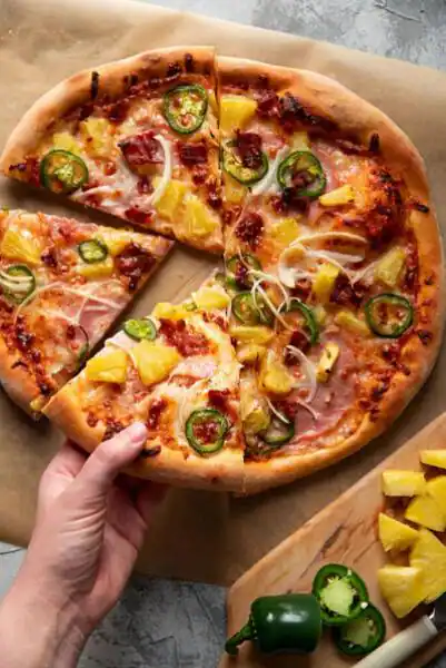 Hawaiian Hunt Pizza