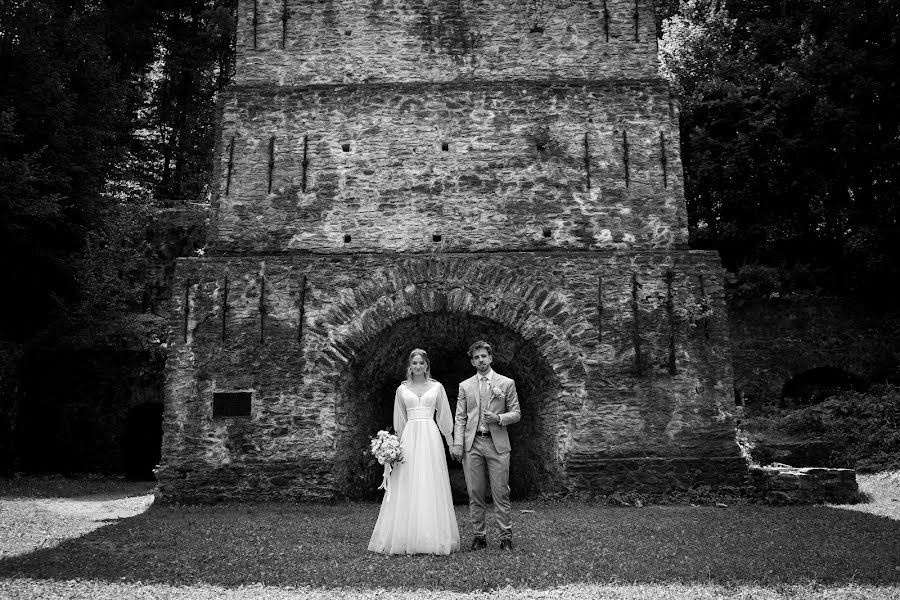 Fotografo di matrimoni Szőke Sándor (sandorszokefoto). Foto del 16 ottobre 2023