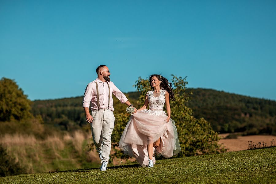 Wedding photographer Elena Trofimova (trofimovaelena). Photo of 22 February 2020