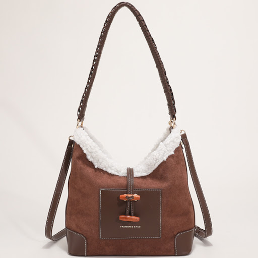 Title 2, Design a small single-shoulder messenger bag. C...