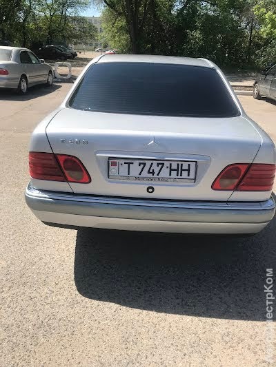 продам авто Mercedes E 200 E-klasse (W210) фото 3