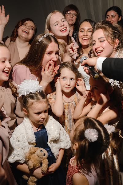 Весільний фотограф Евгений Захарычев (glazok). Фотографія від 19 березня 2023