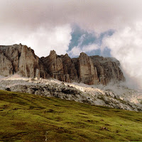 Scorcio delle dolomiti di 