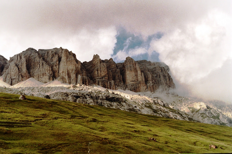 Scorcio delle dolomiti di albertocastagnaphoto