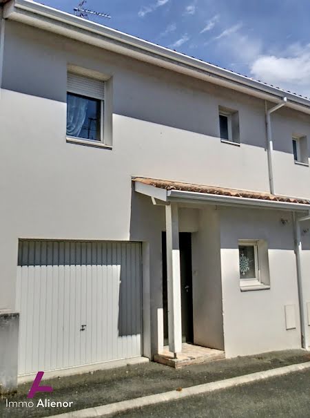 Vente maison 4 pièces 81 m² à Le Taillan-Médoc (33320), 309 000 €