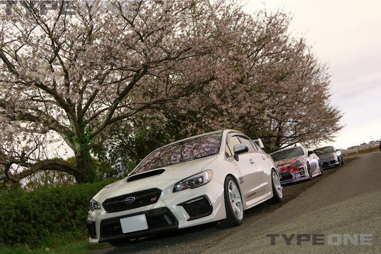 WRX STIの桜と愛車・バリス・VABに関するカスタム事例の投稿画像1枚目