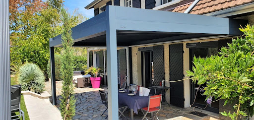 Maison avec piscine et terrasse 4