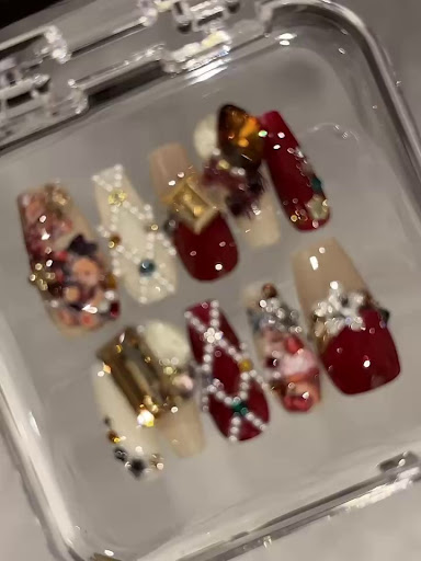 Title 2, Customized Red Velvet Bear White Cute Retro Wea...