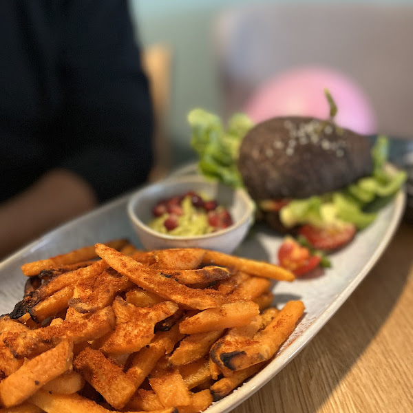 Beyond Meat Double Cheese Burger with Sweet Potatoe Fries