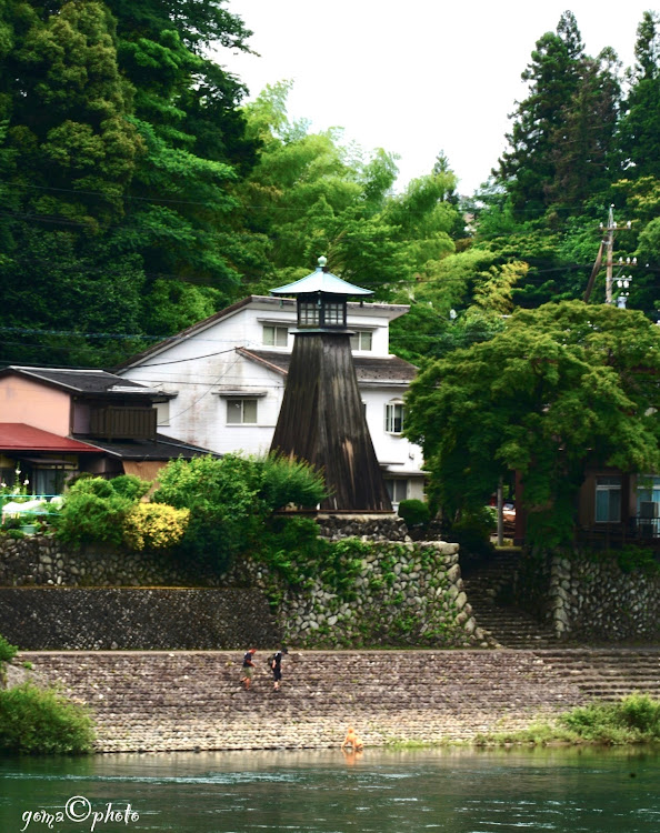 ヴォクシーの美濃橋・岐阜県美濃市・吊り橋・赤い橋・フォロワーさんと偶然に関するカスタム事例の投稿画像5枚目