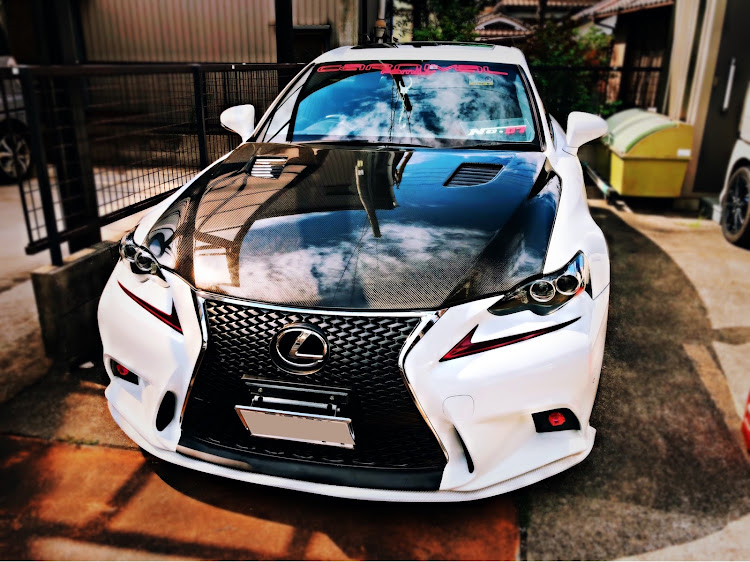 ISのLEXUSis30・Fsport・愛車カスタムエピソード・とにかくスタンバイOK🕺に関するカスタム事例の投稿画像1枚目