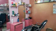 3 Star Mens Ac Parlour photo 2