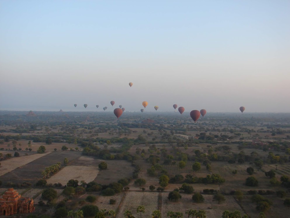 Golden Eagle Ballooning - bagan