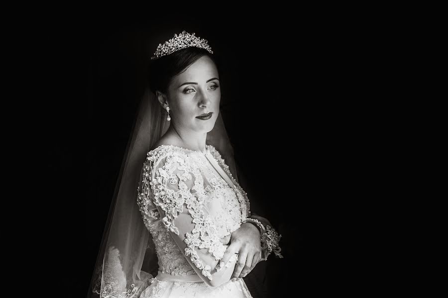 Fotógrafo de casamento Olga Udyanskaya (olyushka). Foto de 10 de janeiro 2017