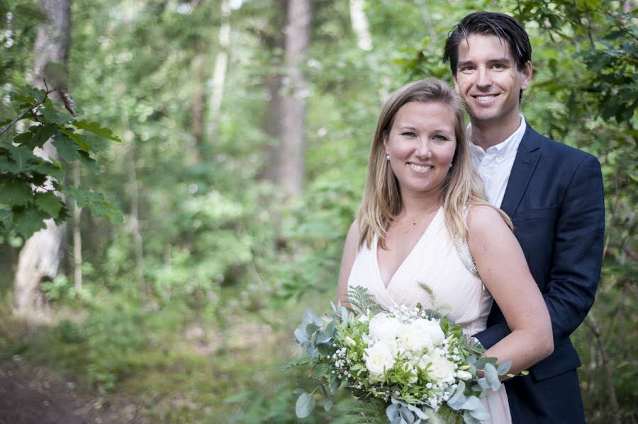 Fotografo di matrimoni Li Fernstedt (lifefotoli). Foto del 30 marzo 2019