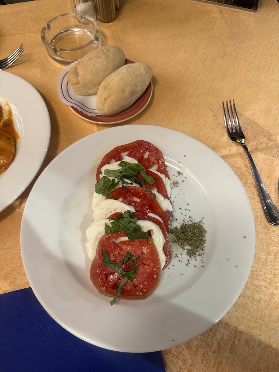 caprese salad was okay