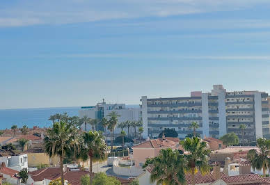 Apartment with terrace and pool 4