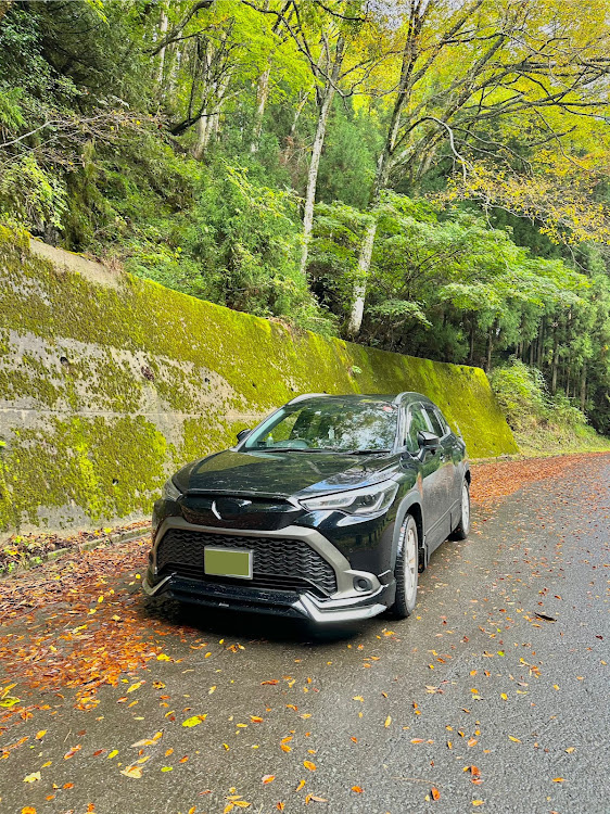 カローラクロスの福井県・ドライブ・10月も宜しくお願いします・紅葉ドライブに関するカスタム事例の投稿画像1枚目