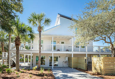 House with pool and terrace 2