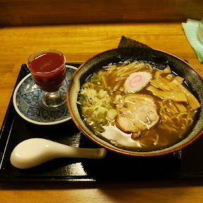 【奇抜グルメ】スッポンの血と一緒に食べるラーメン / スタミナと食欲を満たす