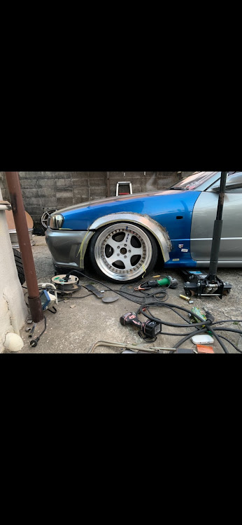 スカイラインの#鉄板フェンダー・#er34・DIY・車好きと繋がりたいに関するカスタム事例の投稿画像2枚目