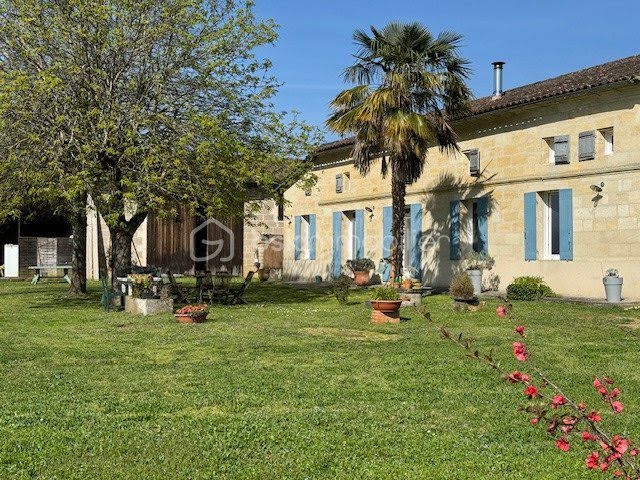 Vente maison 6 pièces 160 m² à Porchères (33660), 296 000 €