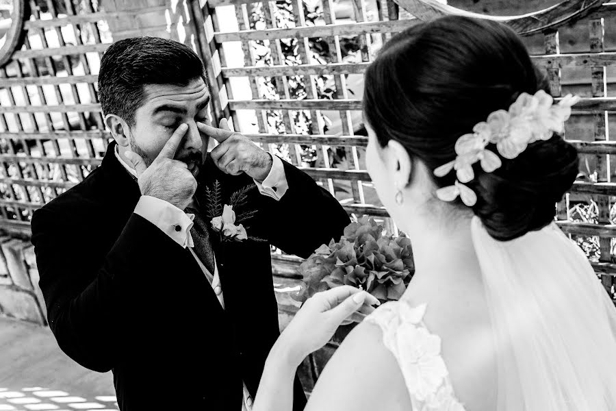 Wedding photographer Chris Luis Cassio (enjoythejourney). Photo of 19 April 2022